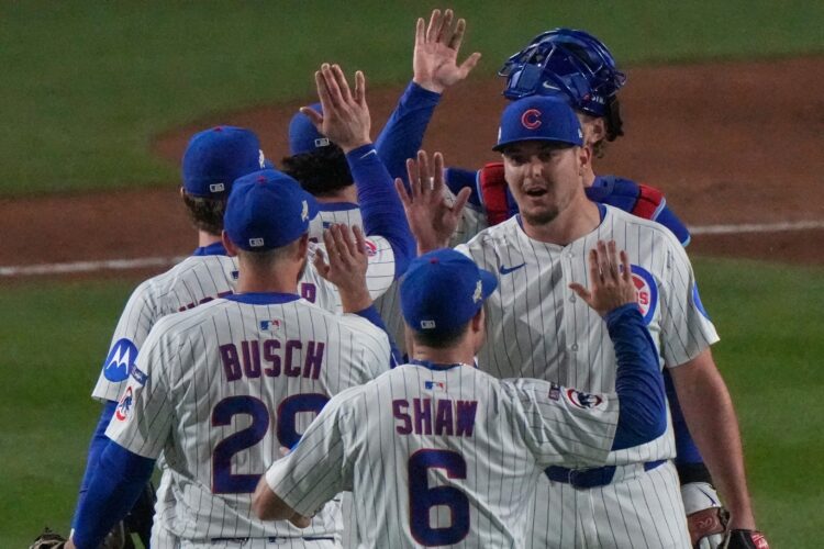 Cubs use 4-run 1st inning to top Brewers 4